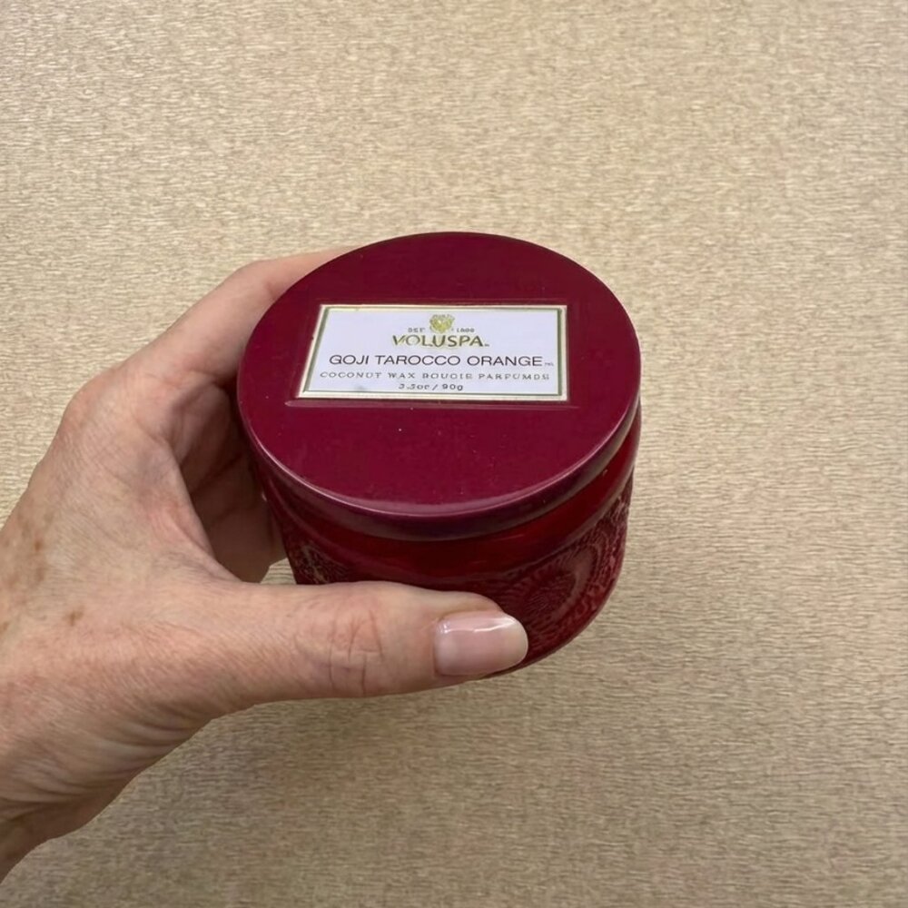 voluspa candle